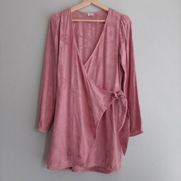 Aritzia WILFRED Callie Dress Mini Floral Pink Long Sleeve Wrap Sz S - Picture 3 of 12